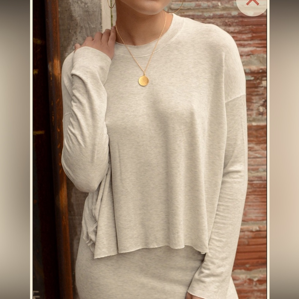 BEAUTIFUL PEOPLE BOXY RAW HEM L/S TOP SIZE M
